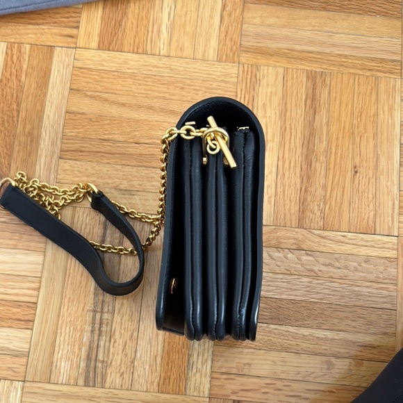 Mulberry Black Minimalist Crossbody Bag - Picture 6 of 7